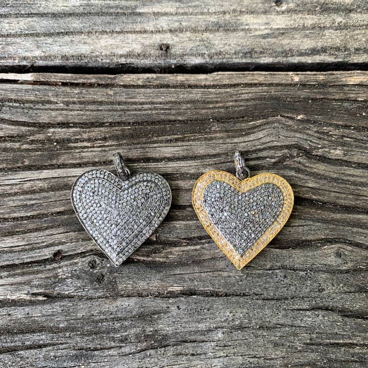 Pave Diamond zweifarbiger Puffy-Herz-Anhänger für den Großhandel von ILISSA MICHELE JEWELRY