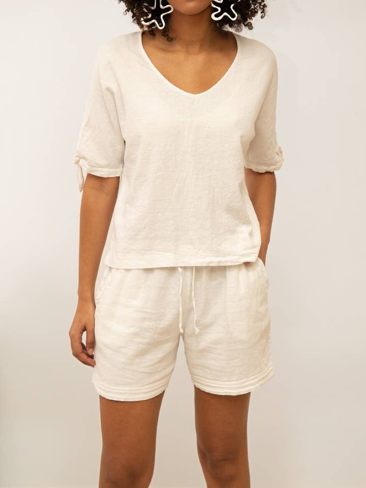 BREATHE LINEN SHORTS for wholesale by POEMS BCN