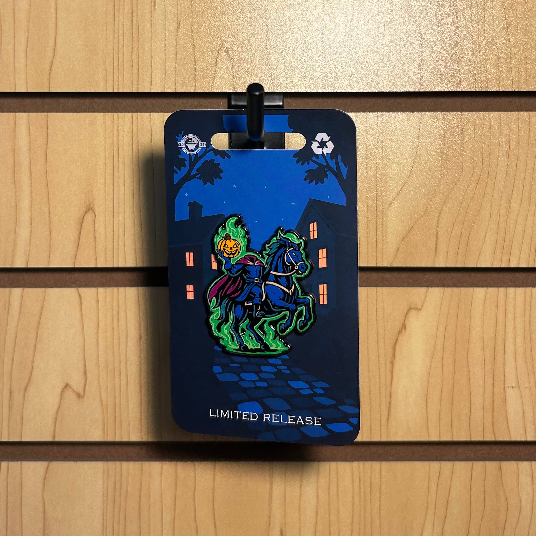Pin Hive LLC - Wholesale Lapel Pin/Button - Headless Horseman Enamel Pin - Legend of Sleepy Hollow14