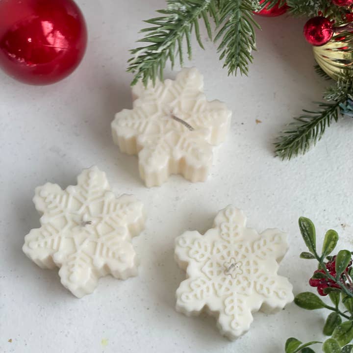 Akivodu Candles - Wholesale Novelty Candle - Christmas Snowflake Candle: Multiple Holiday Scents 4