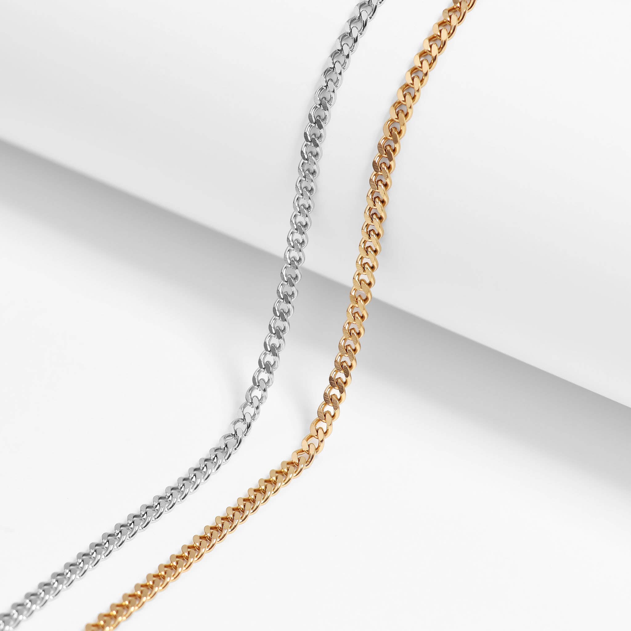WJW - Wholesale Link & Chain Necklace - 18K Gold PVD Stainless Steel Curb Chain Necklace8