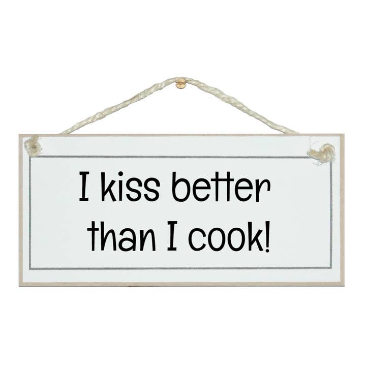 Embrasse mieux que je ne cuisine Home Signs pour la vente par Crafty Clara