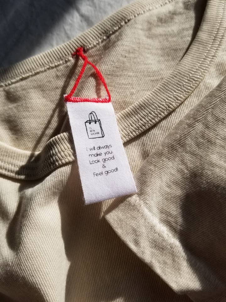 Le Bon Shoppe - Vente T-shirt – femme - Her Tee - T-shirt décontracté pour femme (2S-2M-1L)8