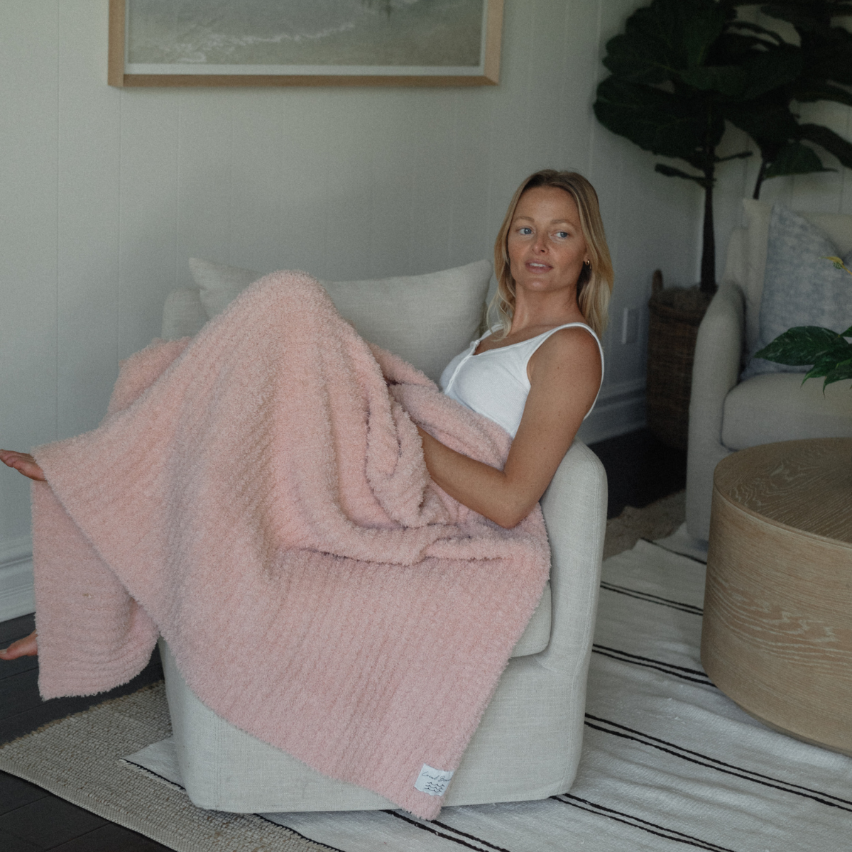 Local Beach - Wholesale Throw Blanket - Solid Ribbed Luxe Home Cozy Blanket10