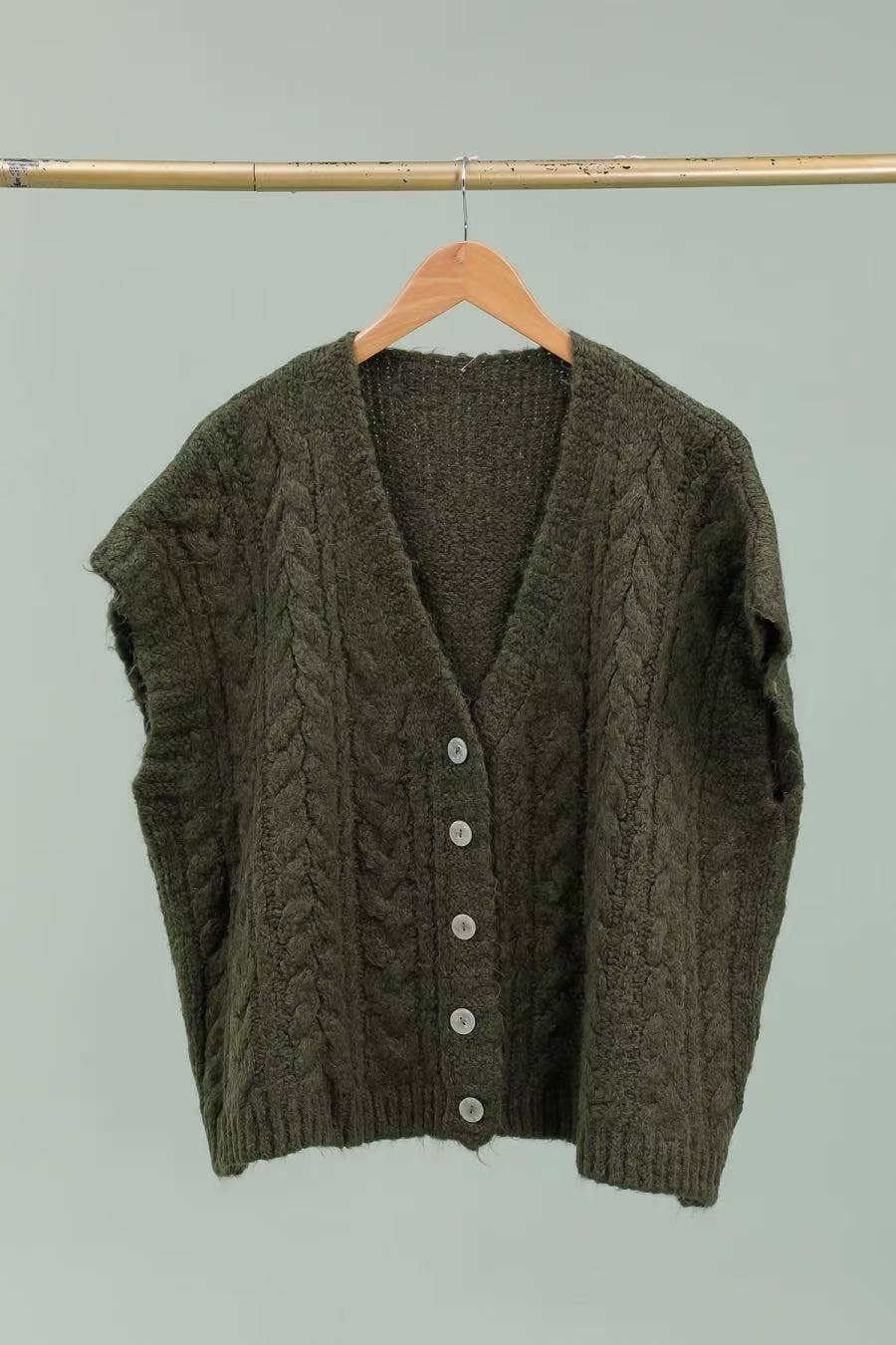 Lea & Luc - Grandes Tailles - Wholesale Cardigan - Women's - Sleeveless vest REF. 3103012