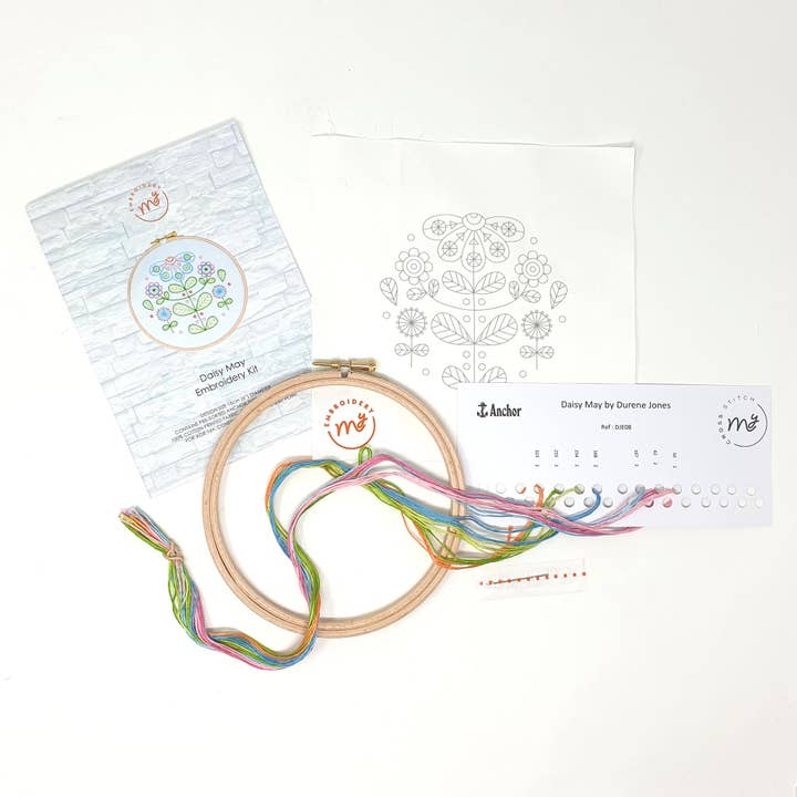Creative World of Crafts - Vente Accessoire de broderie/point de croix - Mon kit de broderie - Daisy May1