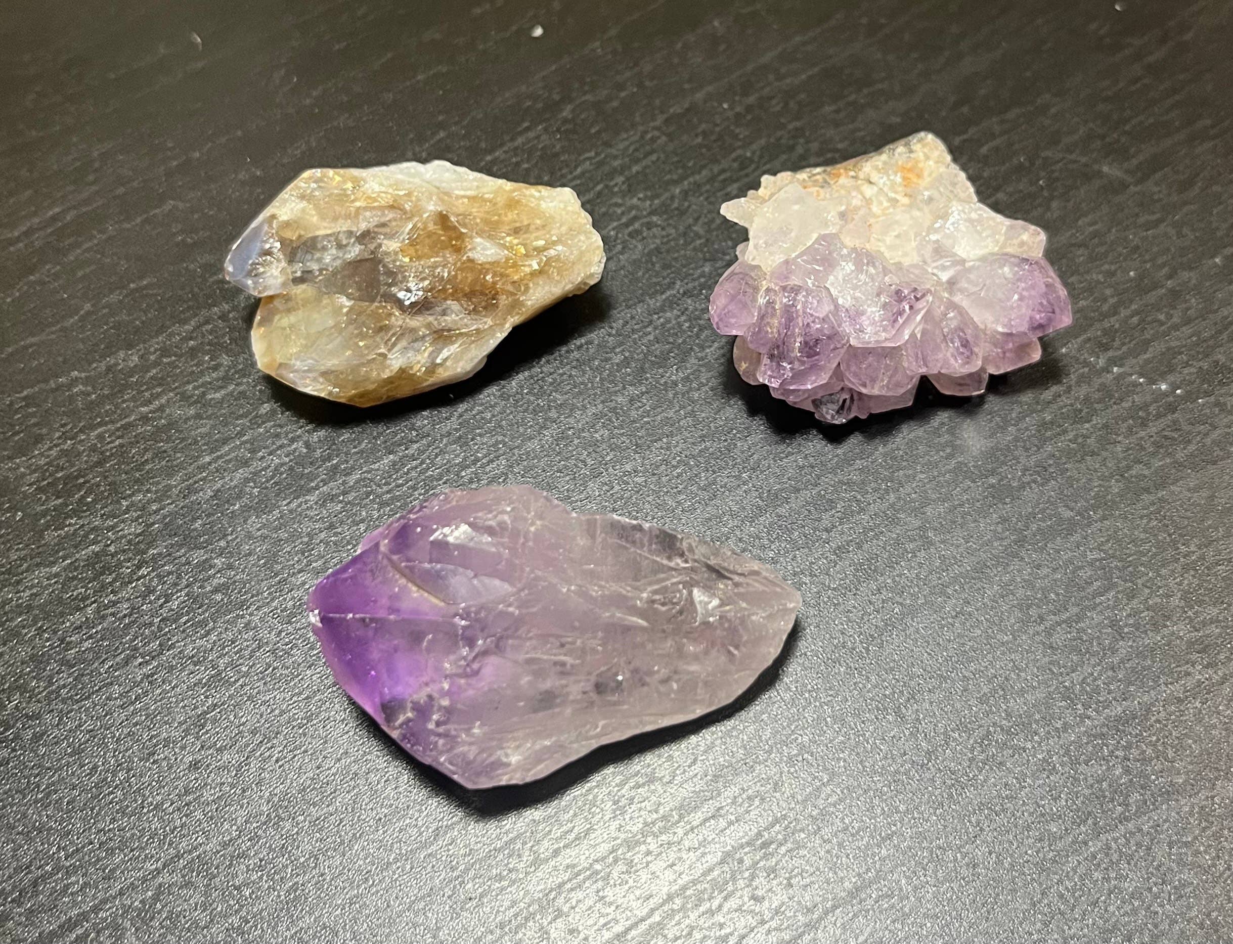 Hadia's Art – Pedra/cristal espiritual por atacado – Conjunto de 3 pedras de Ametista e Citrino (conjunto 2)3