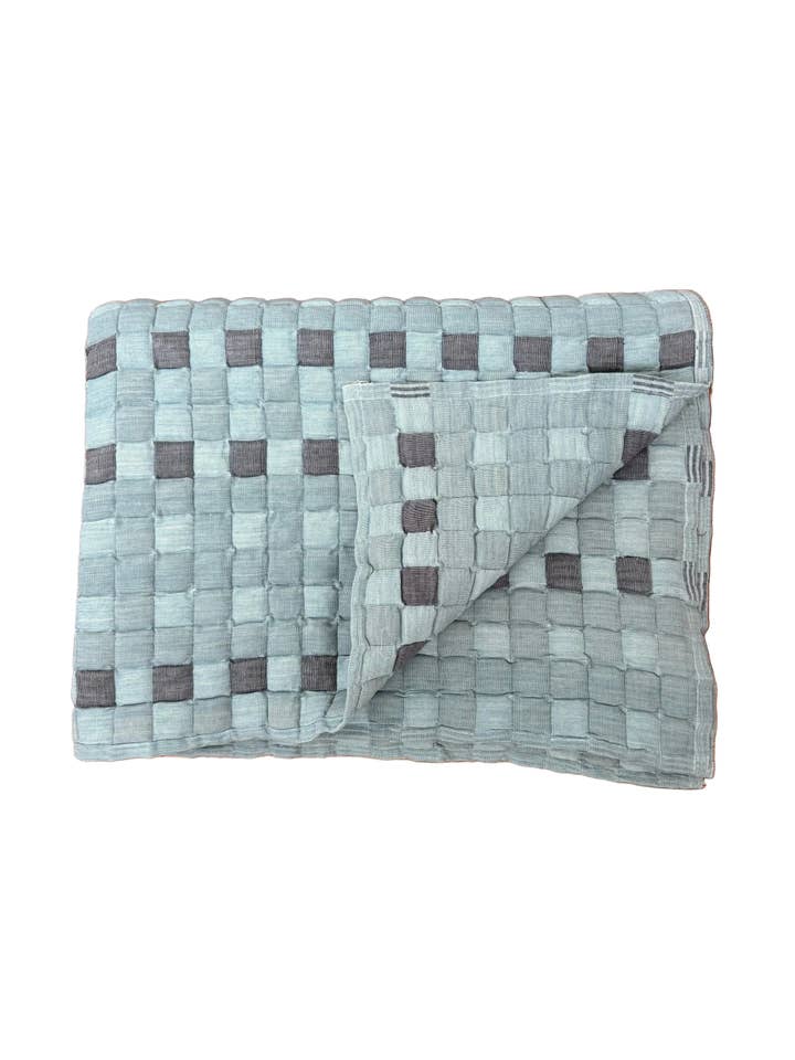 Courtepointe Sujani Nigelle, teintures naturelles, 75 x 55 po pour la vente par Happy French Gang