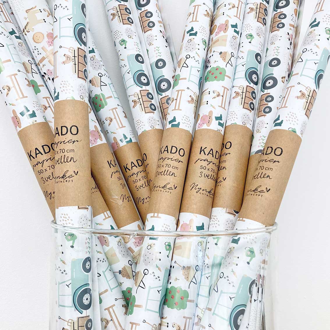 NynkeOntwerpt - Wholesale Craft Supplies - Gift paper | Farm | Own illustration 1