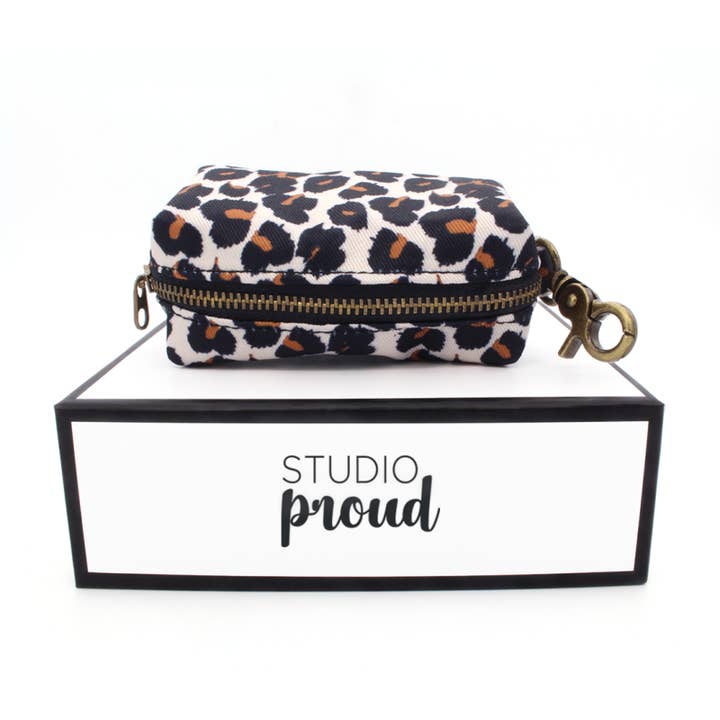 Studio Proud - Wholesale Pet Poop Bag Dispenser - Old South - Leopard Despenser For Dog Waste Bags3