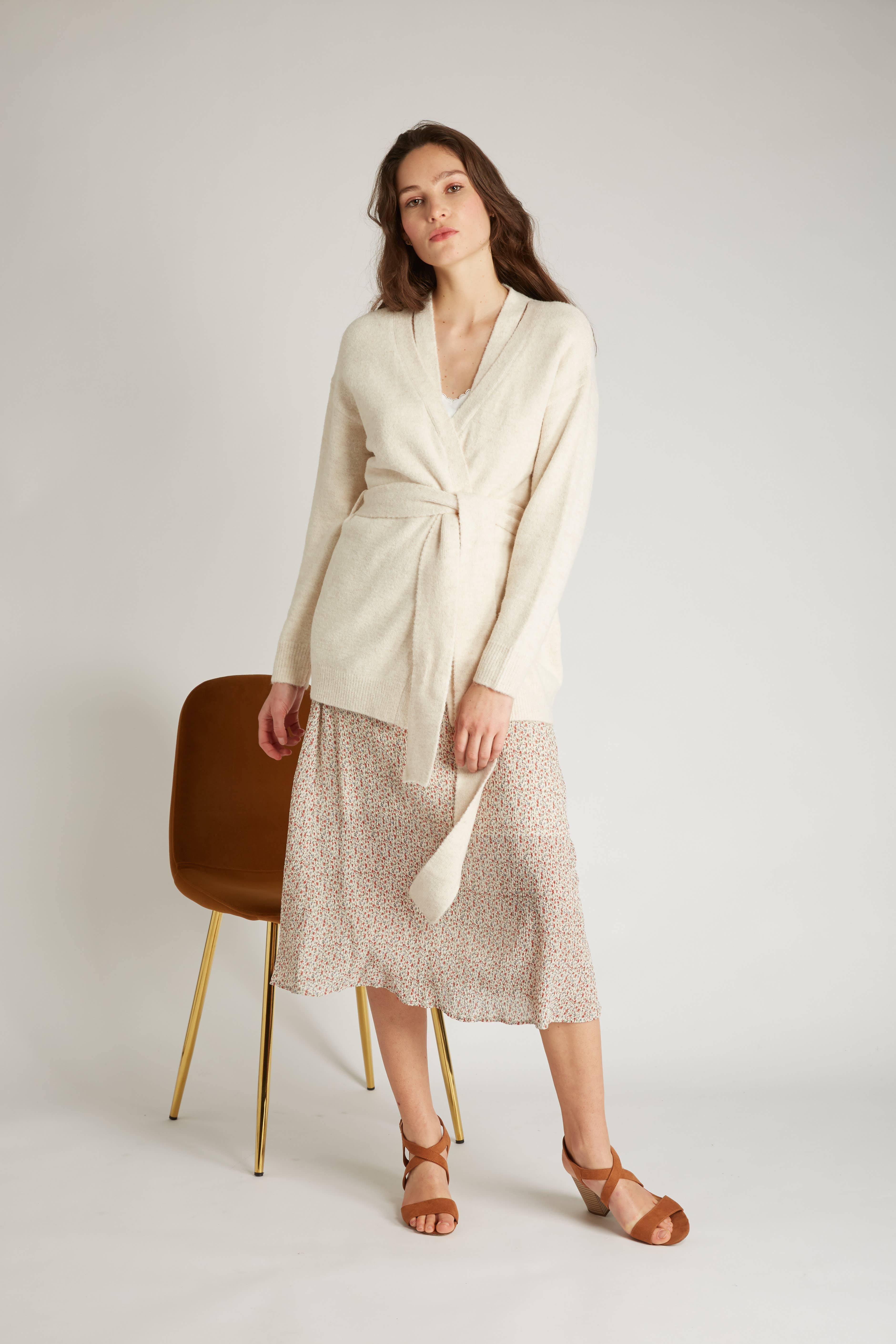 Andy & Lucy - Wholesale Cardigan - Women's - GAYA - Chic knitted vest with velvet touch and belt8