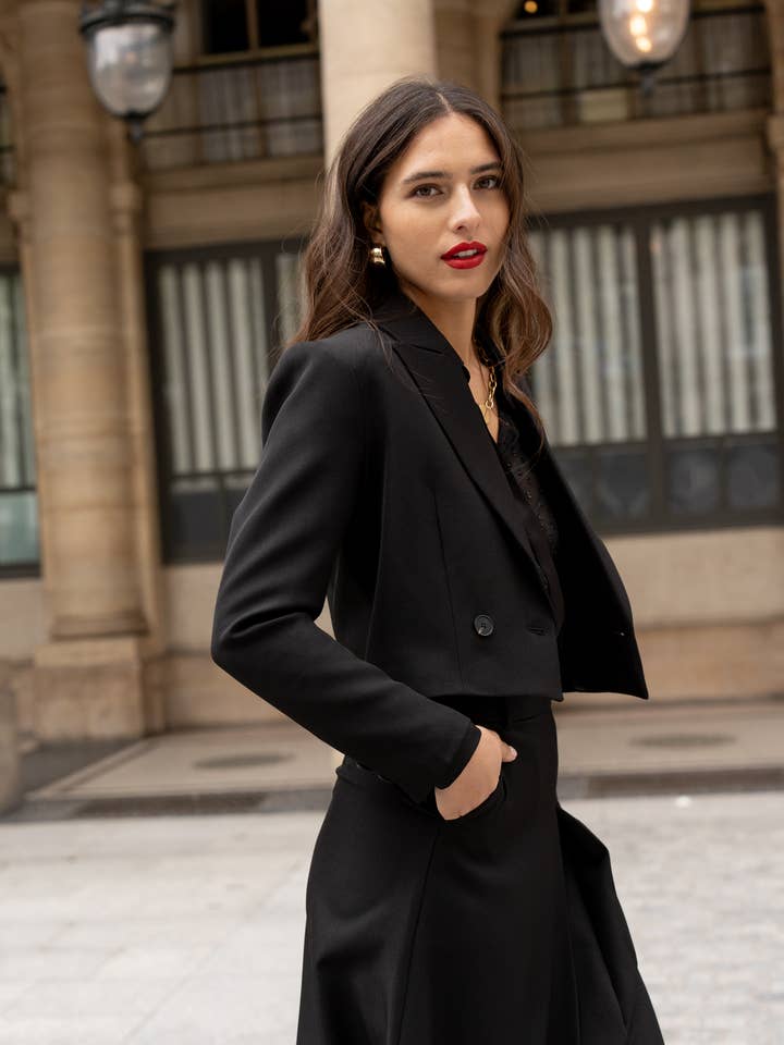 Short jacket V322 for wholesale by LULUMARY