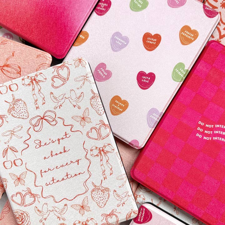 Paperback Fable & Co. - Wholesale Book Cover - She's Got A Book For Every Situation - Kindle Case2