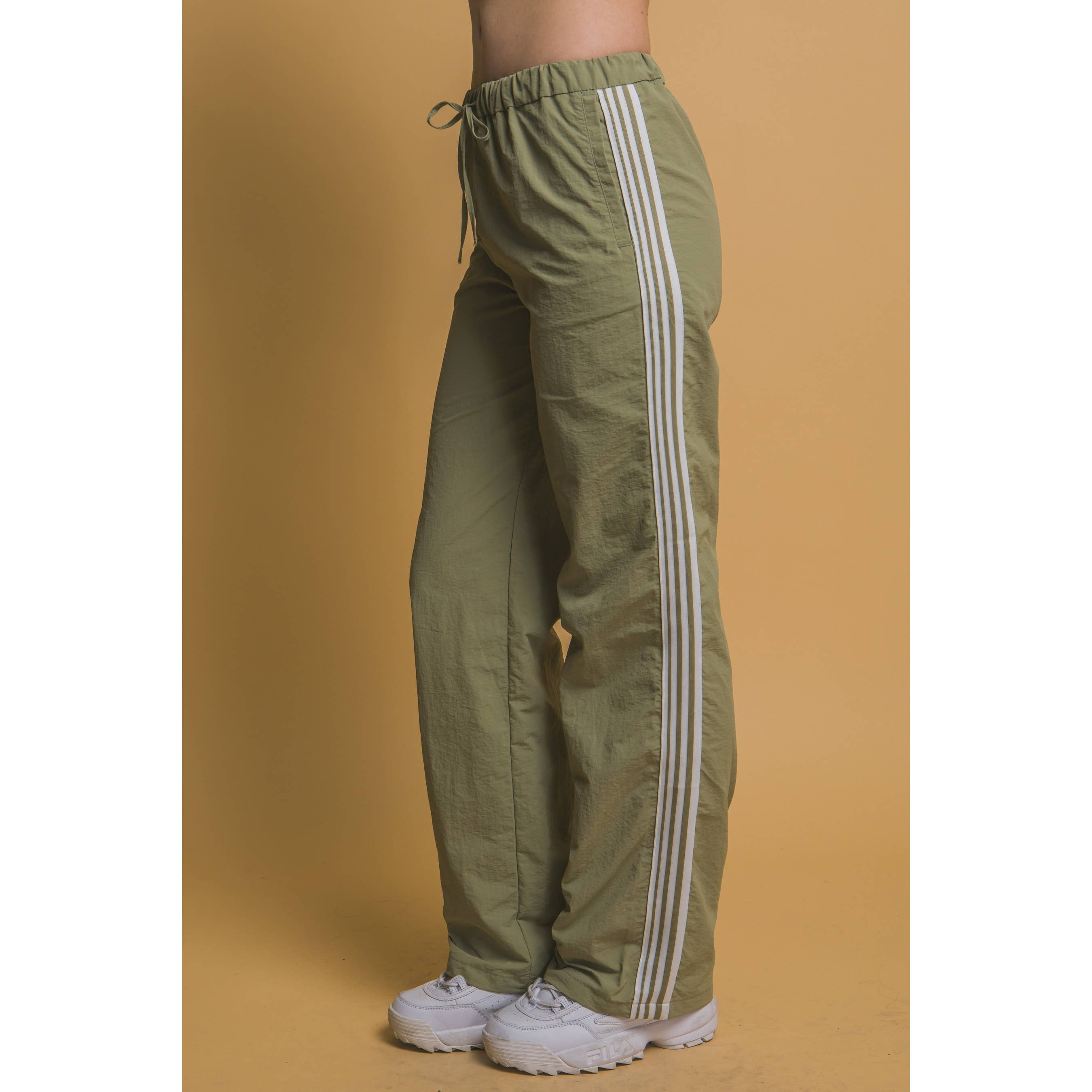 HiteJeans - Wholesale Pants - Women's - Side Striped Track Pants6