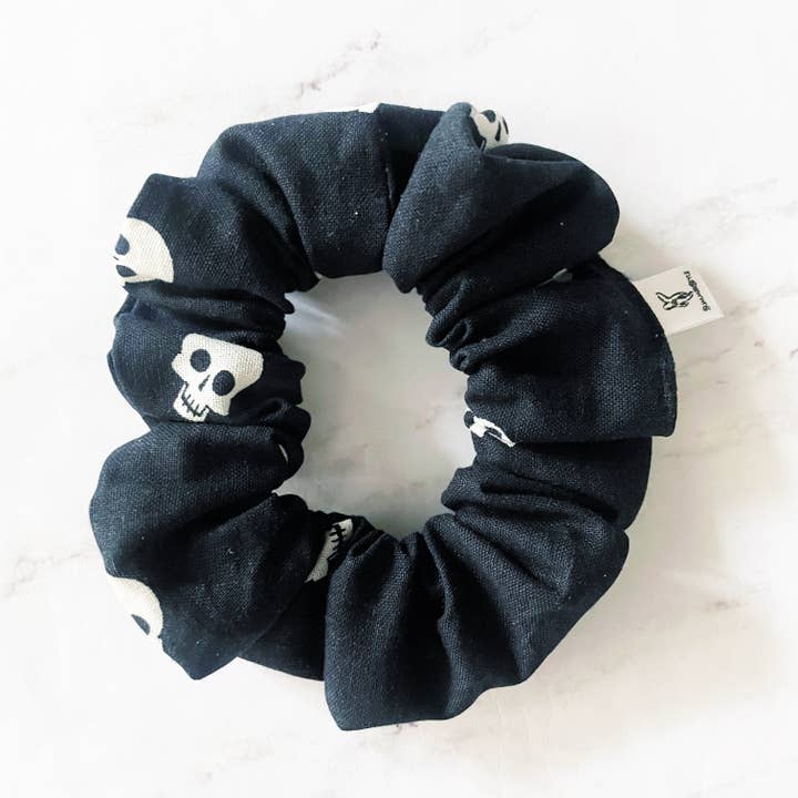 SummerStyle Bracelets - Wholesale Scrunchie - Women’s - Skull Scrunchie