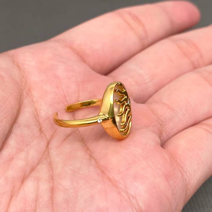 Mio Queena - Wholesale Cocktail/Statement Ring - Inlaid Shell 18K Gold Plated Stainless Steel Sun Ring-FGS/MS2