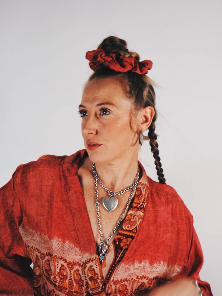 Vagabond Ibiza - Wholesale Kimono - Women's - The Kardash Kimono Mid-Length – Upcycled Vintage Sari Kimono28