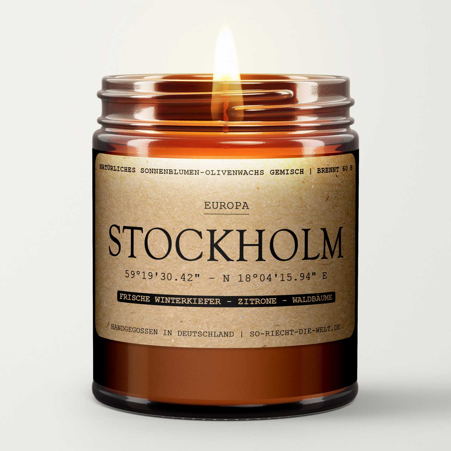 So riecht die Welt - Venta al por mayor Velas en tarros - Vela Stockholm – pino invernal fresco, limón y aroma a bosque1