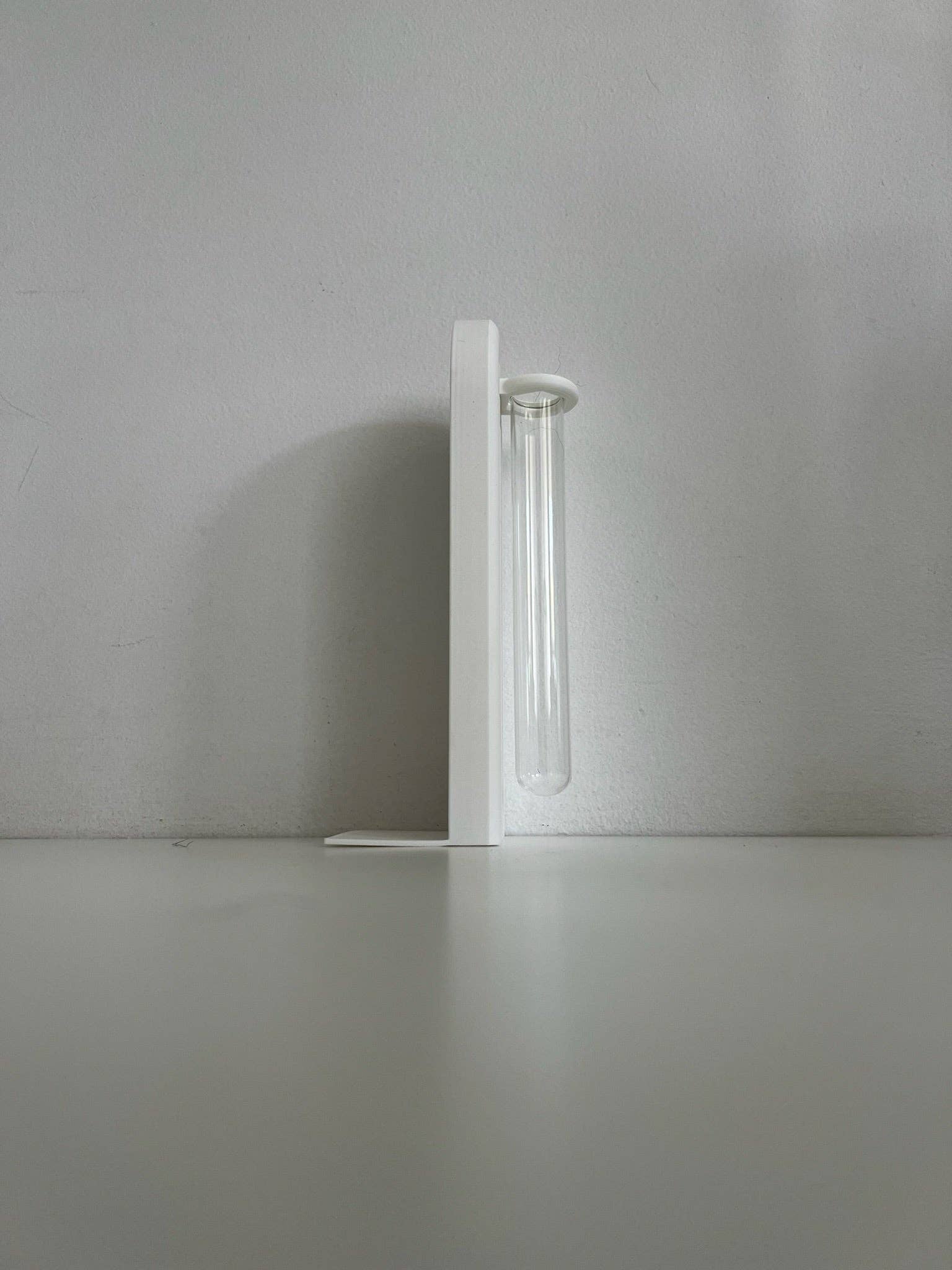 Brehmwood Creative - Wholesale Bookend - Propagation Bookend Set with Built-In Glass Tubes for Plant Lovers – 20 Colors Available!10