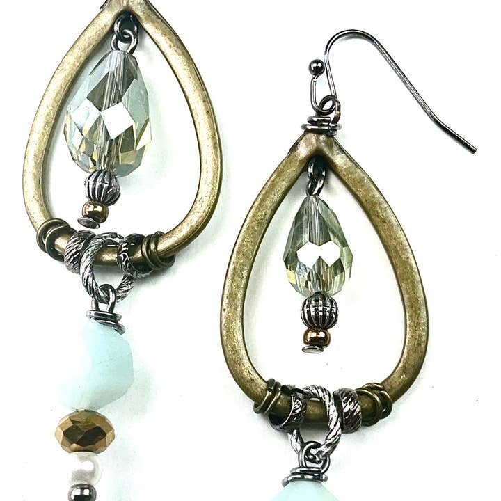 Lost & Found Trading - Wholesale Dangle Earrings - ER FLAT TEAR W/BEADED & DANGLE0