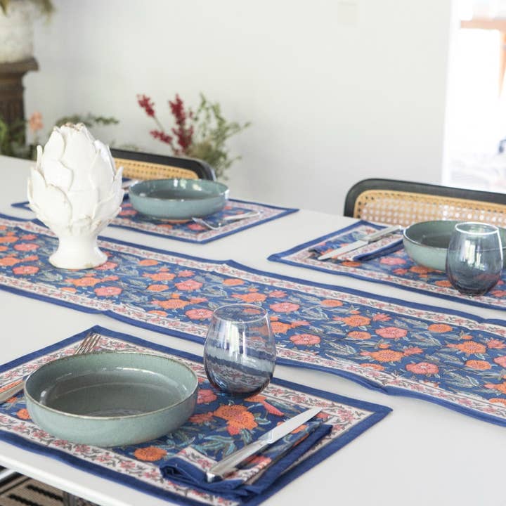 Kapda Casa - Wholesale Tablecloth - Flor Naranja: Manteles Individuales | 6 Servilletas | Juego de Comedor |50x30cm