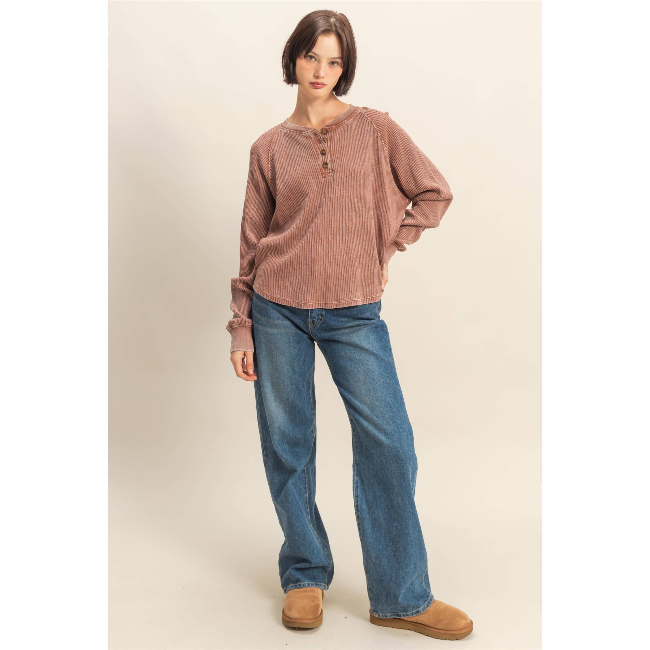 Double Zero - Wholesale Sweatshirt - Women's - Mineral Washed Henley Waffle Raglan Sleeve Top19