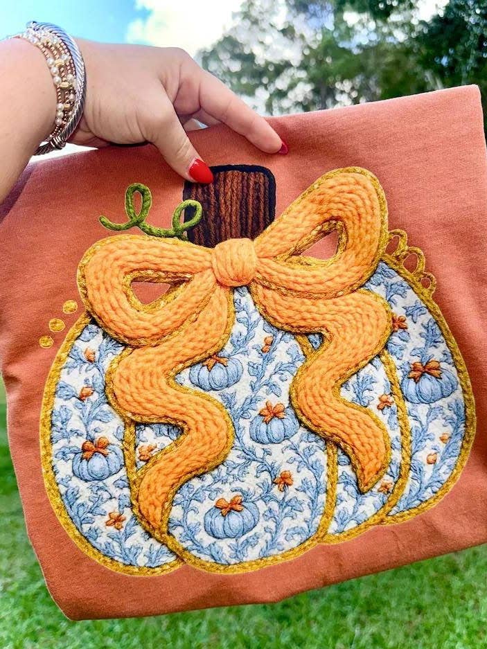 Herfst Pompoen Lange Mouw T-shirt voor wholesale door Front Porch Boutique
