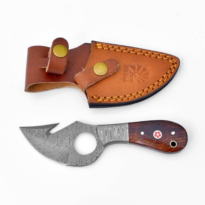 Couteau Damascus, couteau Skinner avec crochet en boyau, forgé à la main par Titan TD-201X pour la vente par Titan International