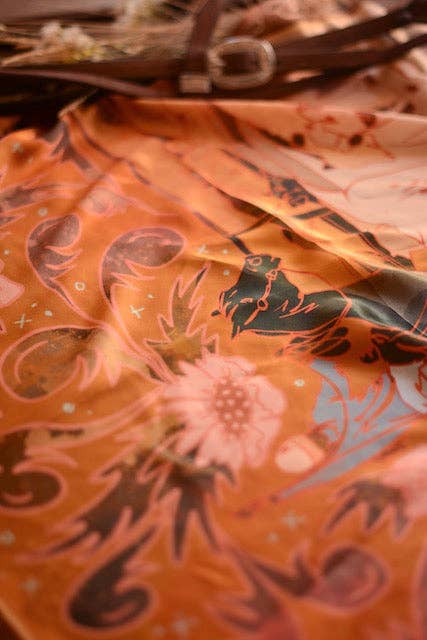 Tirzah Lane Art - Vendita all'ingrosso Sciarpa - Donna - Foulard Grande 100% Seta di Gelso 35x35: Floreale Bovina Cowgirl Western Wild Rag6