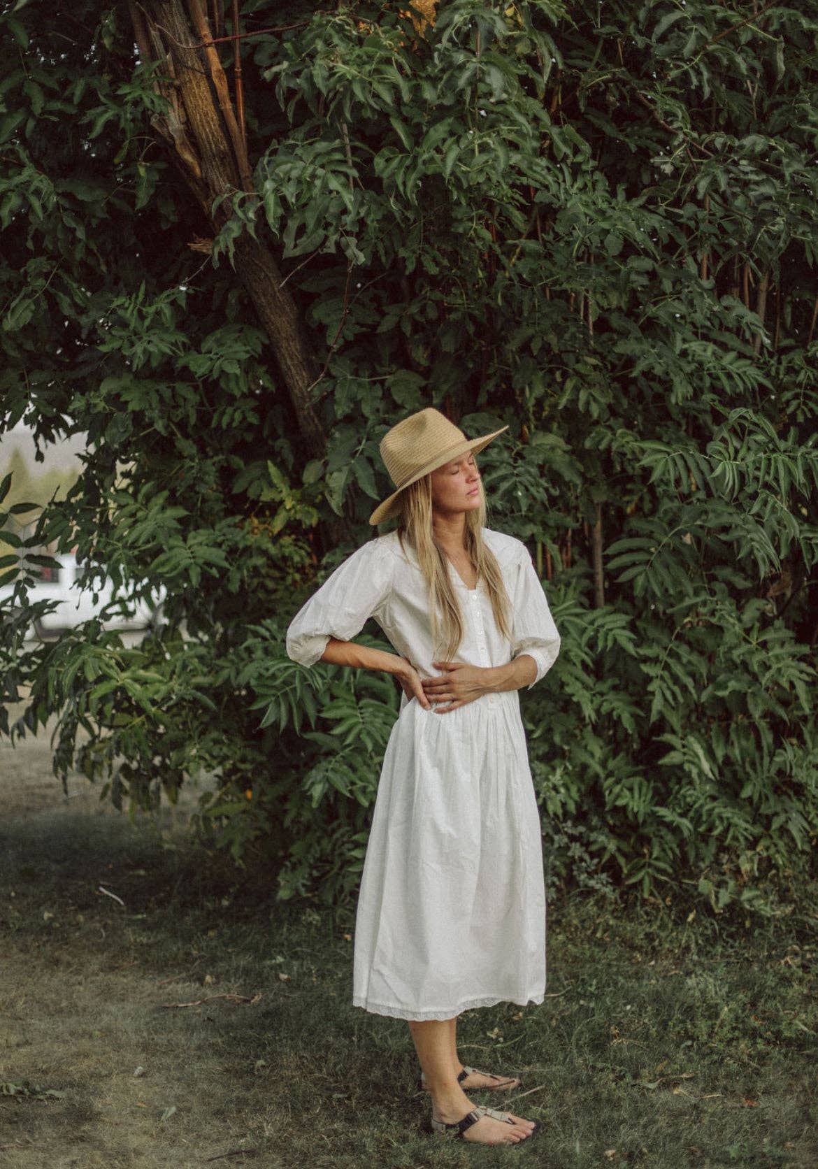 Wilder Collective - Wholesale Dress - Women's - Juliette Dress in Organic Cotton-White Edwardian Poplin6
