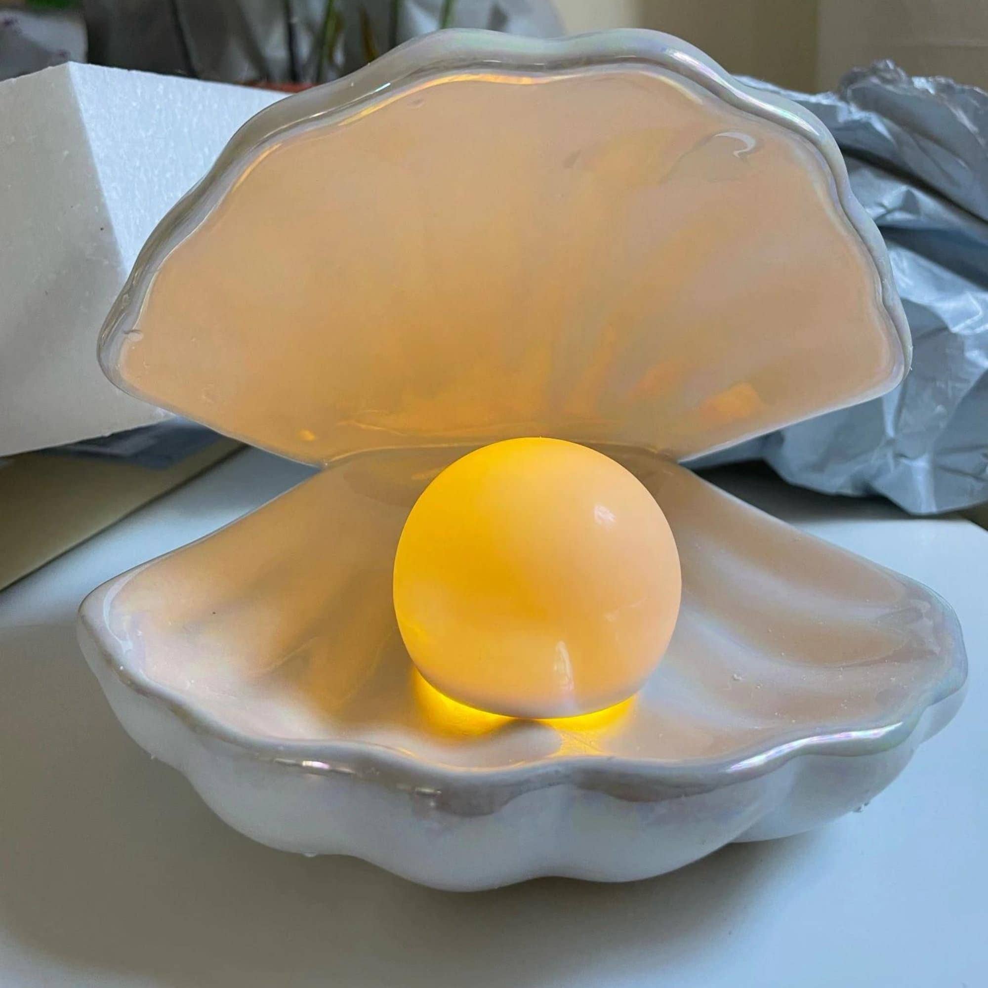 Green Pastures Wholesale - Wholesale Decorative Tabletop Object - Pearl Decor Shell Jewelry Tray and Table Lamp5