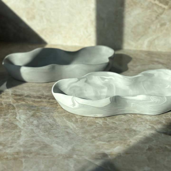 Color and Pour - Wholesale Decorative Tray - THE JAMIE DISH1