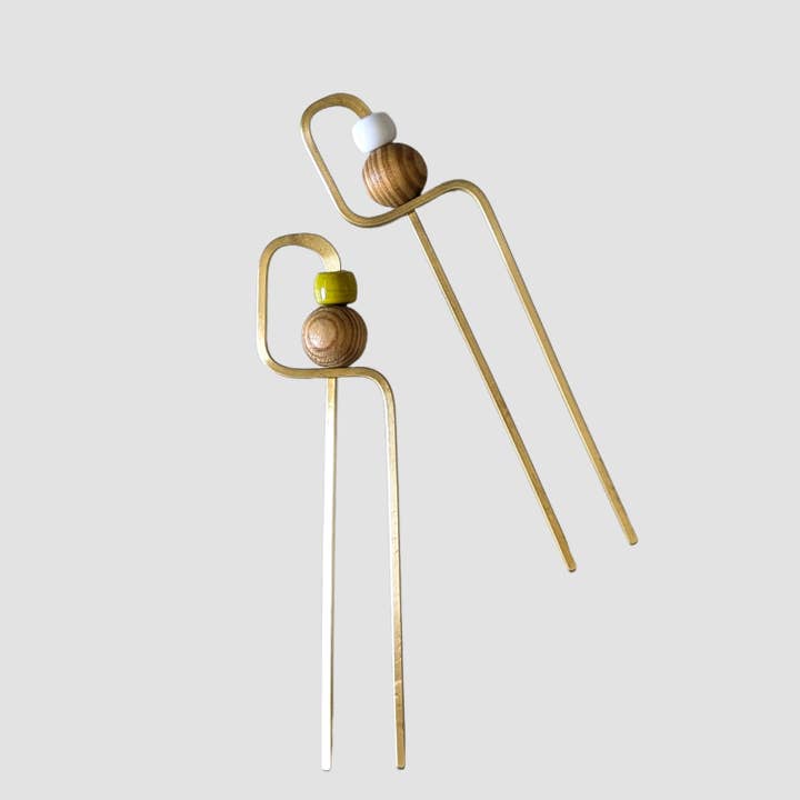 Déco en bois vintage pour la vente par PeLo Modern Hair