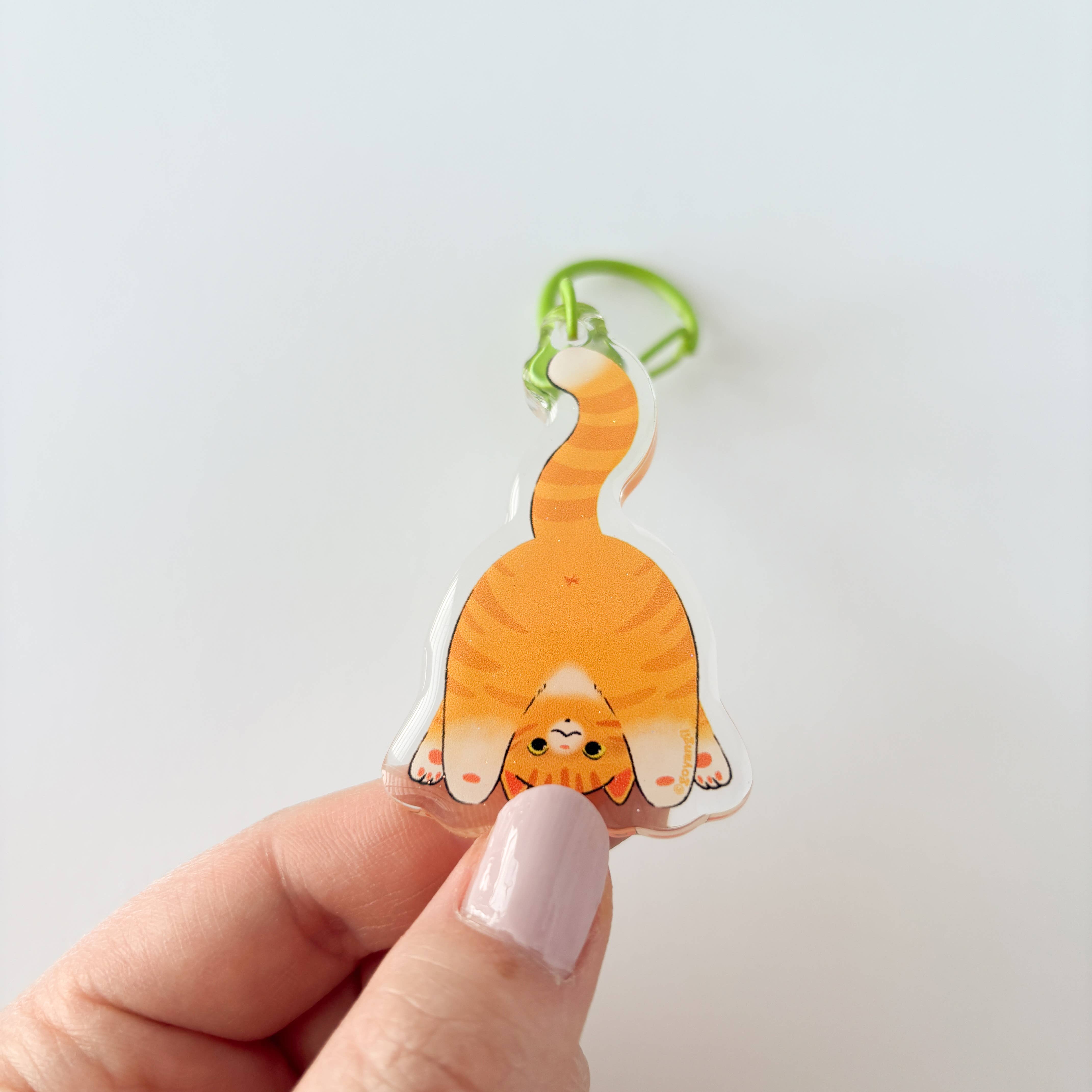 goyangii - Wholesale Keychain - Unisex - Peekaboo Glitter Acrylic Keychain1