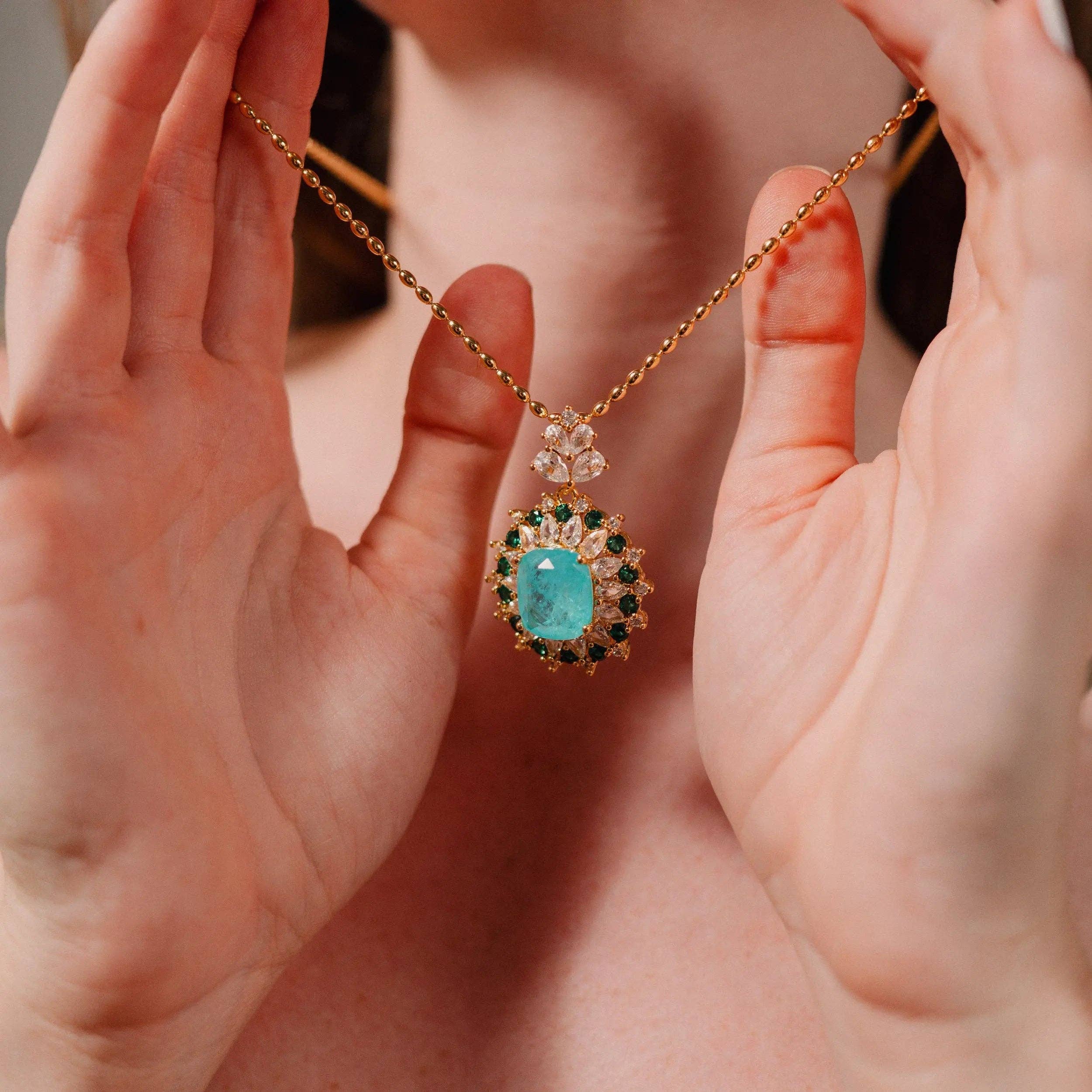 PHOEBE´S - Wholesale Pendant/Charm Necklace - CZ diamond necklace, exotic charm, gold-plated necklace3