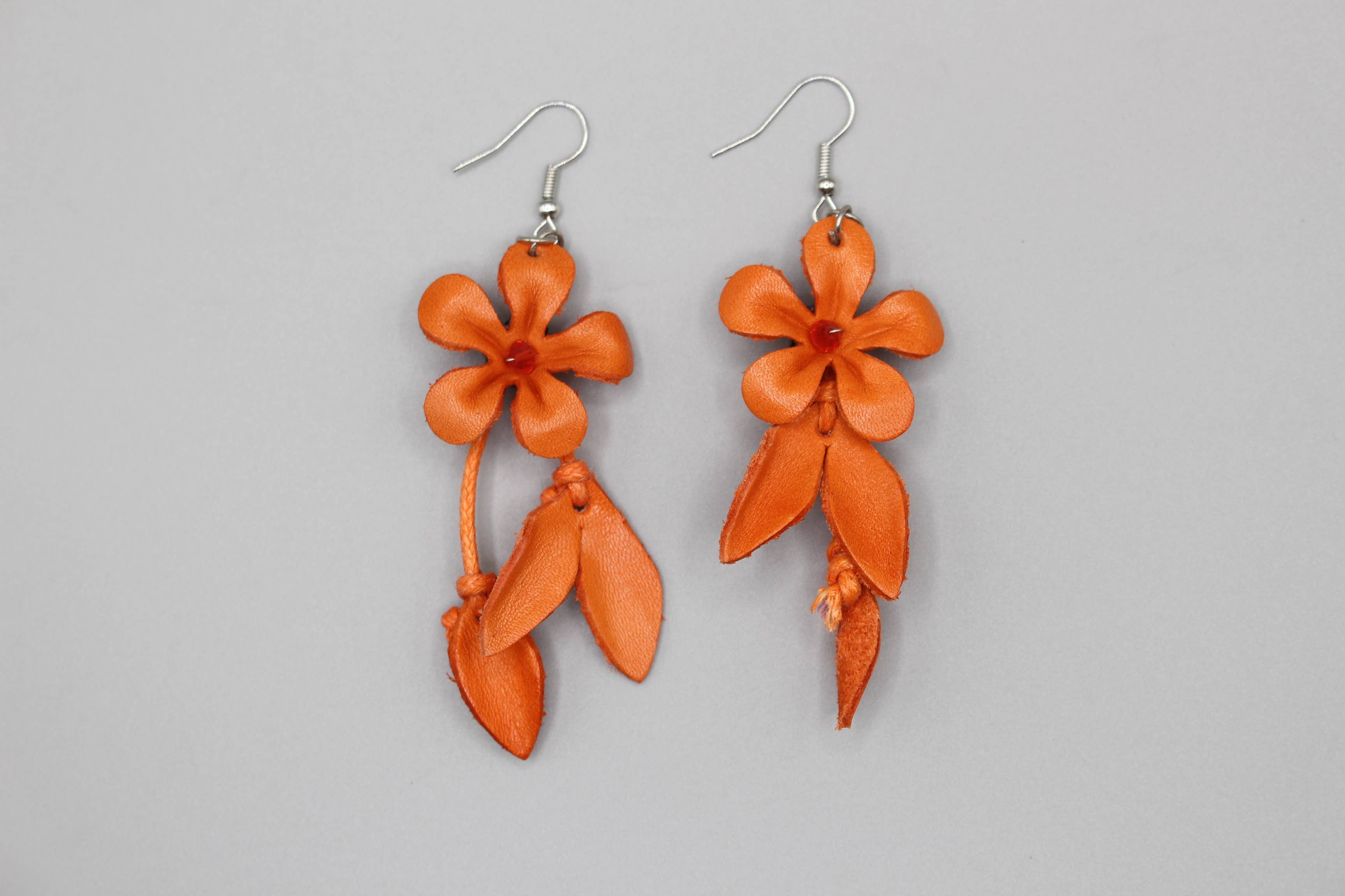 Sunflower Handmade leather inc - Wholesale Dangle Earrings - Handmade Leather flower earring4