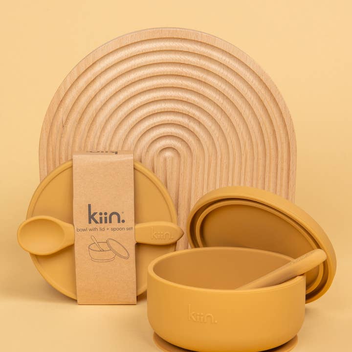 Kiin Baby - Wholesale Feeding Set - Baby - Silicone Suction Bowl with lid + Spoon Set