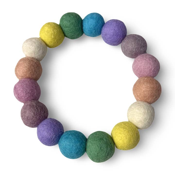 Spring - Personalised Pom Pom Dog Collar and other Purchase Wholesale collar con nombre. Free Returns & Net 60 Terms on Faire trending on Faire.