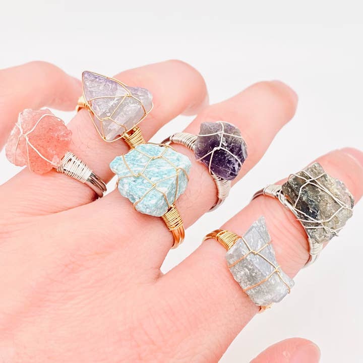 Mio Queena - Vente Bague de cocktail/de cérémonie - Bague en fil de cuivre enroulé en pierre brute irrégulière naturelle