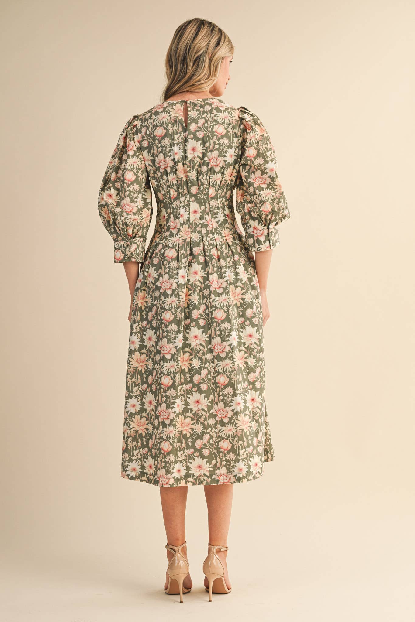 &MERCI - Wholesale Dress - Women's - FLORAL PRINT PLEATED WAIST MIDI DRESS MDR447713