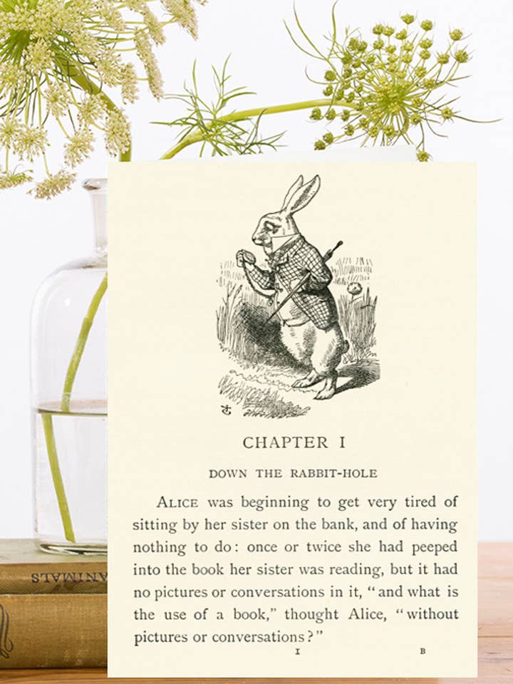 AW010P ~ Biglietto di auguri con design vintage Alice nel Paese delle Meraviglie per la vendita all'ingrosso da parte di Madame Treacle