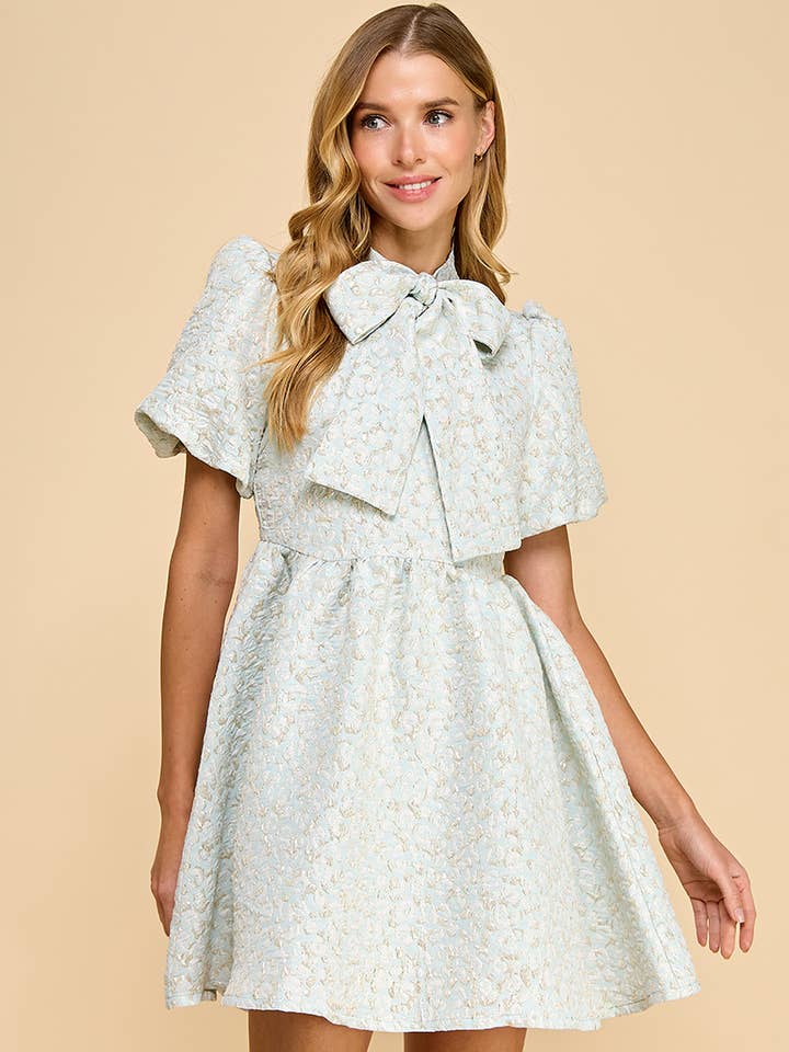 Robe à manches bouffantes jacquard avec nœud lavallière CD05250 pour la vente par TCEC