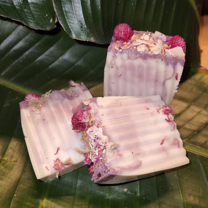 Body Bar - Fuktgivande Tvål för wholesale av Mae Del Essentials