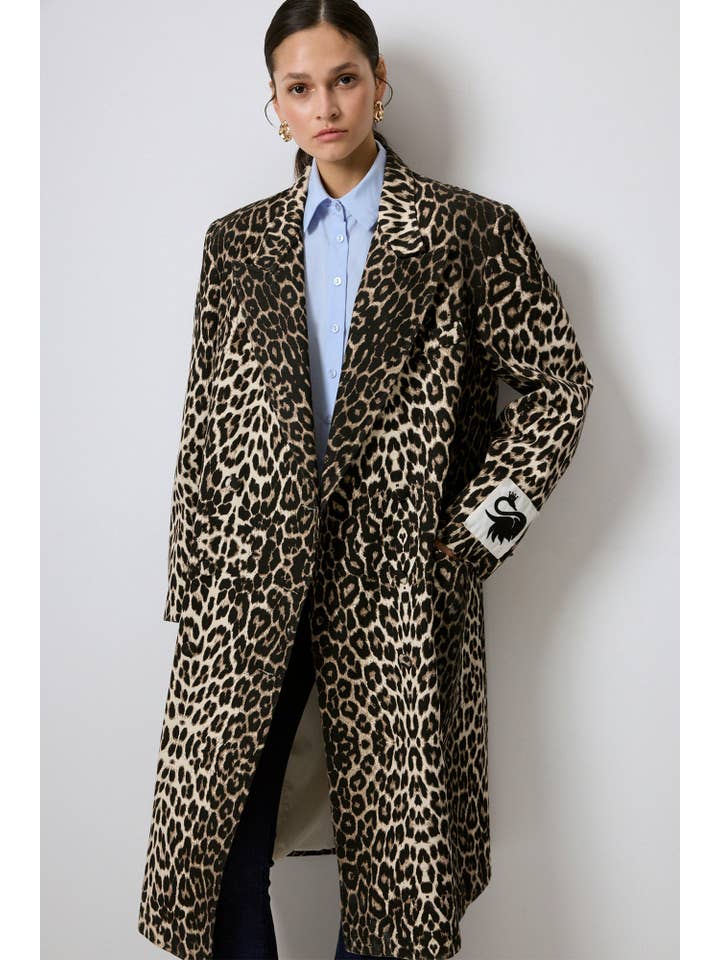 Motivo CAPPOTTO LUNGO IN COTONE A STAMPA LEOPARDO in vendita all'ingrosso su Faire5