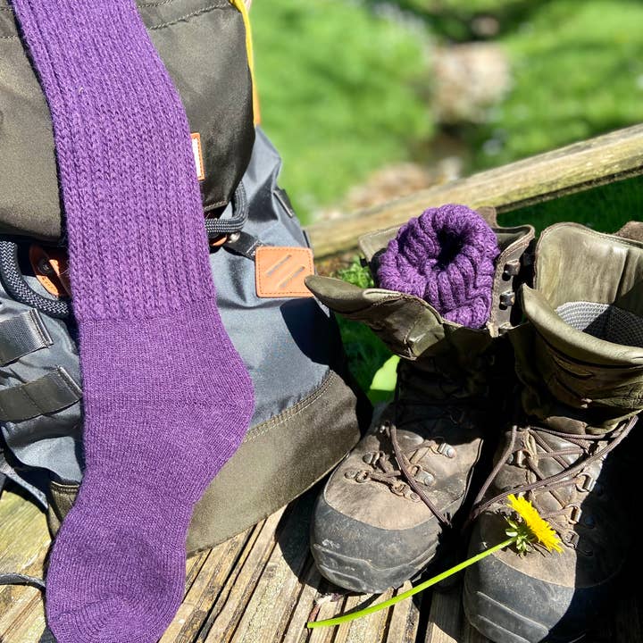 Samantha Holmes Alpaca Clothing and Gifts – Großhandel Socken – Damen – Damen Super Lange Alpaka Grobstrick-Rippensocken UK 4-8 US 6-5-109