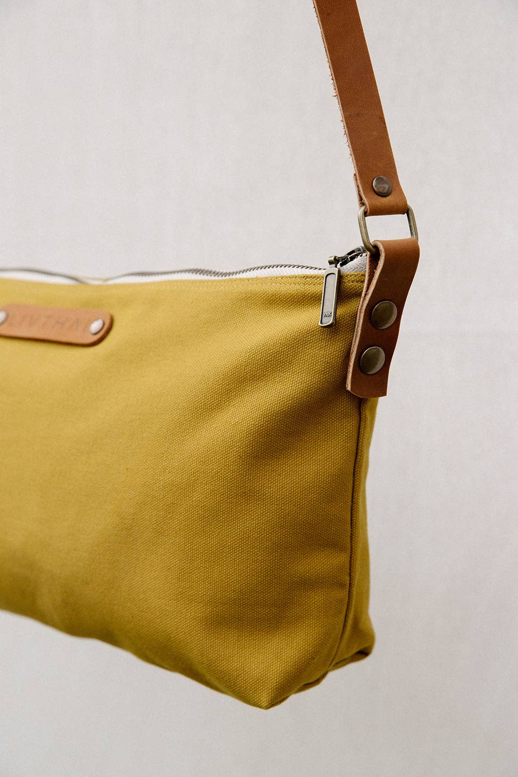 LIV THAI - Wholesale Crossbody Bag - Women's - Mustard9