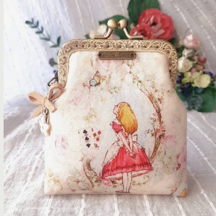Handmade Alice In Wonderland Kiss Lock Coin & Card Purse for wholesale by LeisTextileStudio