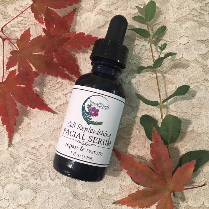 Zellerneuerndes Gesichtsserum für den Großhandel von Natural Family Botanicals