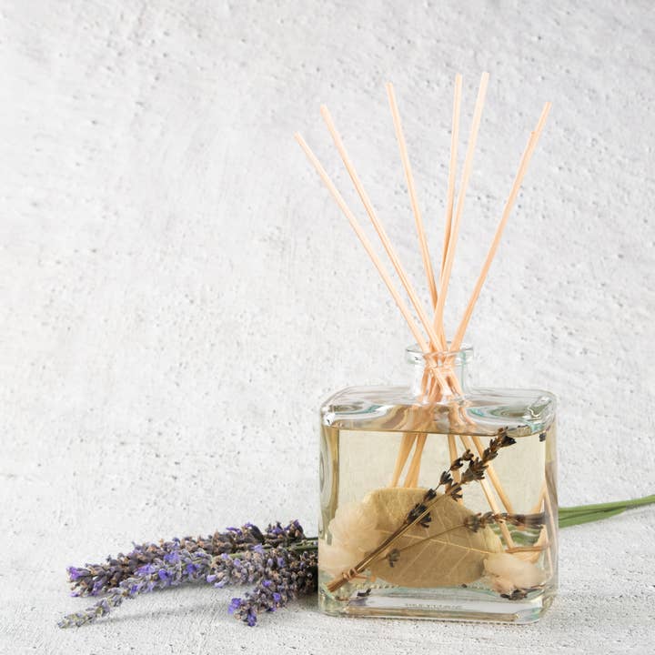 Andaluca - Wholesale Reed Diffuser - Amber Lavender Botanical Reed Diffuser