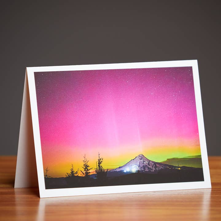 Carte de vœux de luxe 5x7 — Mount Hood Aurora pour la vente par Ralph Daub Photography, LLC